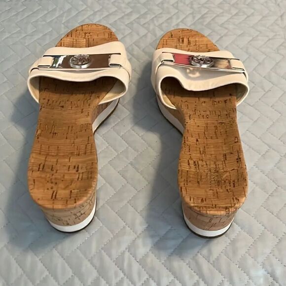 Micheal Kors White slip ons Size 10 - Picture 5 of 6